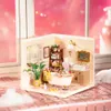 ROBOTIME DW014B, Miniaturowy domek DIY, Chłopak, Podgląd zdjęcia produktu 6