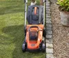 Black&Decker Akku-Rasenmäher, 36V, 2x2,5Ah, 33cm BCMW3336L2 Voir les images du produit 5