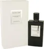 A perfume bottle and its box are displayed against a white background. Voir les images du produit