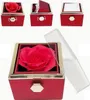 A collage of images showing a red gift box with a rose inside, and its opening mechanism. Anteprima dell’immagine prodotto