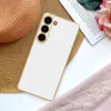 Cadorabo Schutzhülle für Samsung Galaxy S23 in Glossy Weiß Produktbild-Vorschau 7
