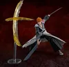 An action figure of Ichigo Kurosaki from Bleach, posed with his swords and an energy effect. Anteprima dell’immagine prodotto