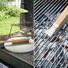 A split image showing a pizza oven brush and scraper on a pizza stone on the left, and a grill brush cleaning hot grill grates on the right. Produktbild-Vorschau