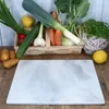 Mramorová deska na krájení 40 x 30 cm bílo-šedá Podložka Náhled obrázku produktu 3