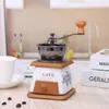 Młynek ręczny do kawy przypraw Retro drewniany z Podgląd zdjęcia produktu 2
