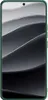 A smartphone with a green case is shown against a gray background with abstract wavy lines. Podgląd zdjęcia produktu