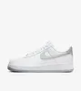 Nike Sneakers FJ4146-100 in White color size 38.5 Voir les images du produit 17