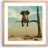 Gerahmtes Poster - Rahmen in heller Eiche - Elefant sitzend Produktbild-Vorschau 1
