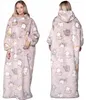 Langer Deckenpullover XXL - Kuscheldecke mit Ärmeln - Produktbild-Vorschau 1