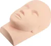 A mannequin head for eyelash extension training. Produktbild-Vorschau