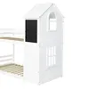 A close-up side view of a white bunk bed with a house-like structure on the side, featuring a chalkboard and windows. Anteprima dell’immagine prodotto
