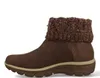Side view of a brown boot with a knitted cuff. Voir les images du produit