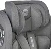 A close-up view of a gray car seat, focusing on the headrest and harness. Voir les images du produit