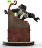 A statue of Venom on a brick structure. Produktbild-Vorschau