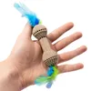Katzenspielzeug aus Pappe · Kratzpappe mit Federn · ca. 10 Produktbild-Vorschau 1
