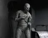 NECA Ultimate Mummy (Black & White), Sběratelská akční Náhled obrázku produktu 3