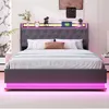 A modern bed with LED lighting in a bedroom setting. Anteprima dell’immagine prodotto