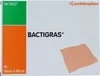The image shows the packaging of Bactigras antiseptic paraffin gauze. Anteprima dell’immagine prodotto