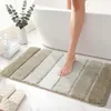 Beige antislip badmat, 60 x 90 cm, machinewasbaar Productafbeelding-voorbeeld 2
