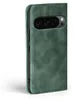 A green flip cover for a Google Pixel phone is shown from a side angle. Produktbild-Vorschau