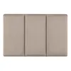 A flat lay of a light gray upholstered headboard panel. Produktbild-Vorschau