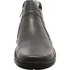 A close-up front view of a black leather boot. Voir les images du produit