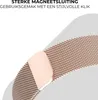 Close-up of a watch band with text overlay describing its features. Produktbild-Vorschau