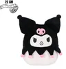 Peluche morbido Kuromi - 22 cm Anteprima dell’immagine prodotto 2