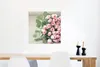 MuchoWow® Poster Ein großes Buch mit rosa Rosen liegt auf Produktbild-Vorschau 2