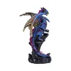Detailreiche Drachenfigur, die auf Felsen thront. Ist in lebhaften Farben Blau/Gold gehalten. Produktbild-Vorschau