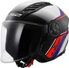A close-up studio shot of a motorcycle helmet. Voir les images du produit