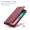 A red flip phone case is shown open, revealing a smartphone screen. Red arrows indicate magnetic closure points, and text describes the feature. Produktbild-Vorschau