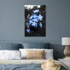 MuchoWow® Poster Blumen - Schwarz - Weiß - Blau 60x90 cm - Produktbild-Vorschau 4