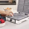 CECOTEC 08017 - Gofrera Fun Gofrestone 4Inox Vista previa de la imagen del producto 4
