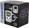 The image shows the retail packaging for a Nintendo Game Boy heat-change mug. Produktbild-Vorschau