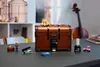 LEGO Wednesday - Die Wohnung des Eiskalten Händchens - Produktbild-Vorschau 19