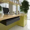 A modern office desk with a laptop, mouse, and a built-in drawer. Voir les images du produit
