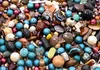 1kg Perlen Mix Bunt 5-40mm - Bastelperlen zum Auffädeln - Produktbild-Vorschau 2
