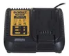 A DeWalt battery charger is shown against a white background. Voir les images du produit