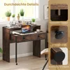 A desk with a laptop and decorative items, with close-up shots of its features. Náhled obrázku produktu