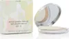 Clinique - Almost Powder Powder Make-Up SPF 15 10 g Voir les images du produit 2