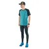 A man wearing athletic apparel, standing against a white background. Produktbild-Vorschau
