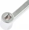 A close-up shot of a silver metal tool with a square opening. Anteprima dell’immagine prodotto
