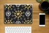 MuchoWow® Laptop Aufkleber Sticker Cover Mädchen - Herz - Produktbild-Vorschau 2
