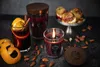Vellutier Duftkerze Medium Alpine Vin Brulé - 12 cm / ø 9 Produktbild-Vorschau 2