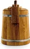 A wooden barrel with metal bands and a wooden handle mechanism on top. Produktbild-Vorschau