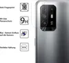 A close-up of a smartphone camera module with a screen protector applied, alongside icons and text describing the protector's features. Produktbild-Vorschau