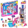 A Barbie Dreamhouse playset with accessories and figures, along with its packaging. Podgląd zdjęcia produktu
