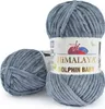 Two balls of grey yarn are shown against a white background. One ball is in the foreground and slightly to the left, while the other is behind it and to the right, with its label clearly visible. Náhled obrázku produktu