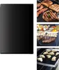 A collage of images showing BBQ grill mats with food being cooked on them. Produktbild-Vorschau